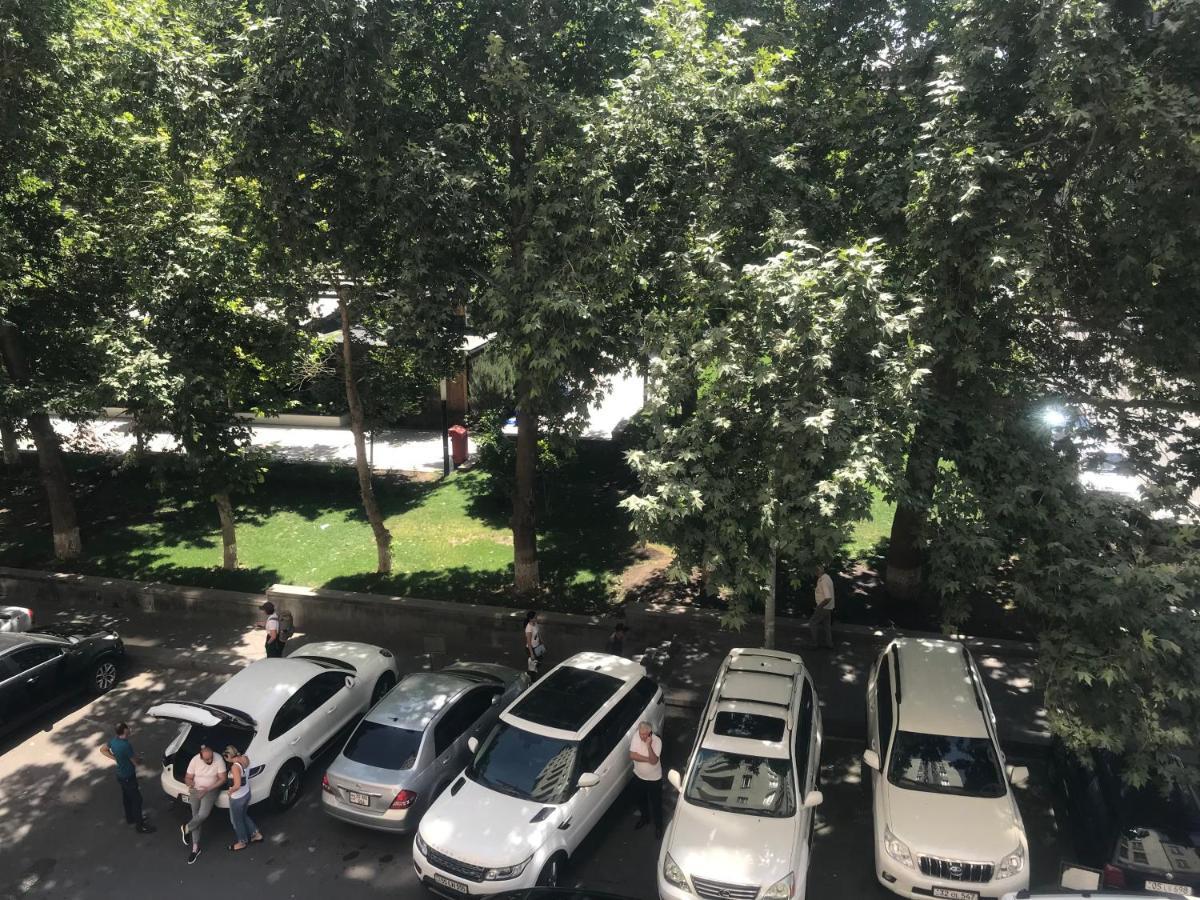 Aparthotel Nor Ekats Erevan Esterno foto